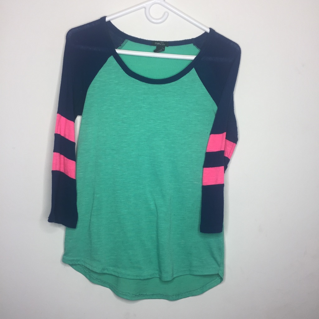 Rue 21 Medium Green, Pink, Blue Raglan Tee